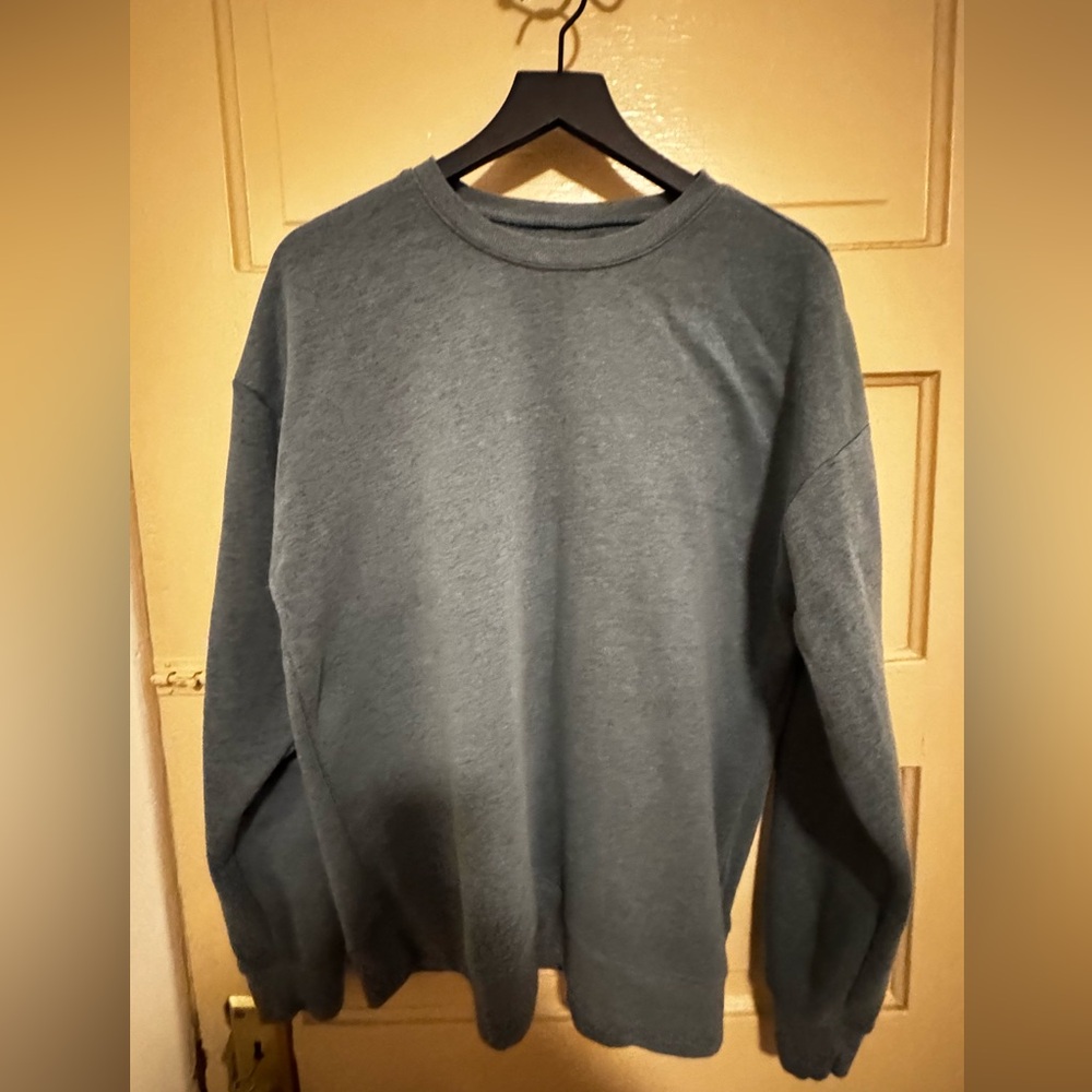 Old Navy Crewkneck